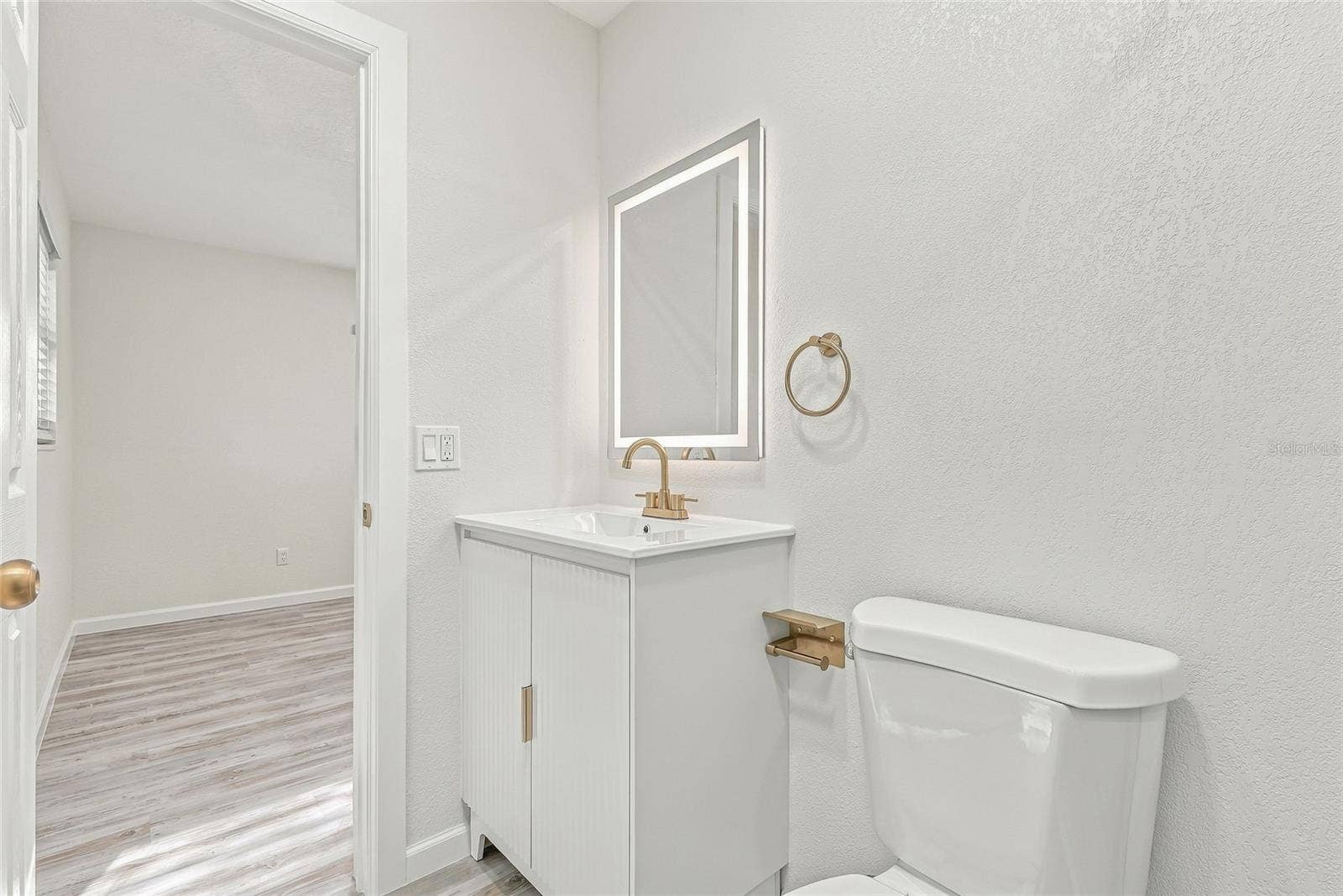 4147 RACCOON LOOP, New Port Richey, FL 34653 4147 RACCOON LOOP, New Port Richey, FL 34653