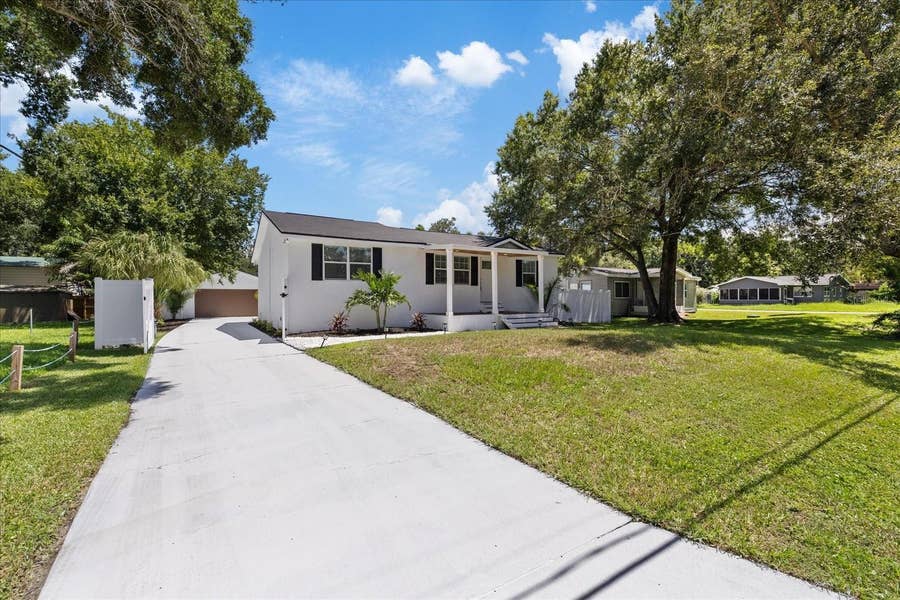 Property photo for 6403 ELLIOT DRIVE, Tampa, FL