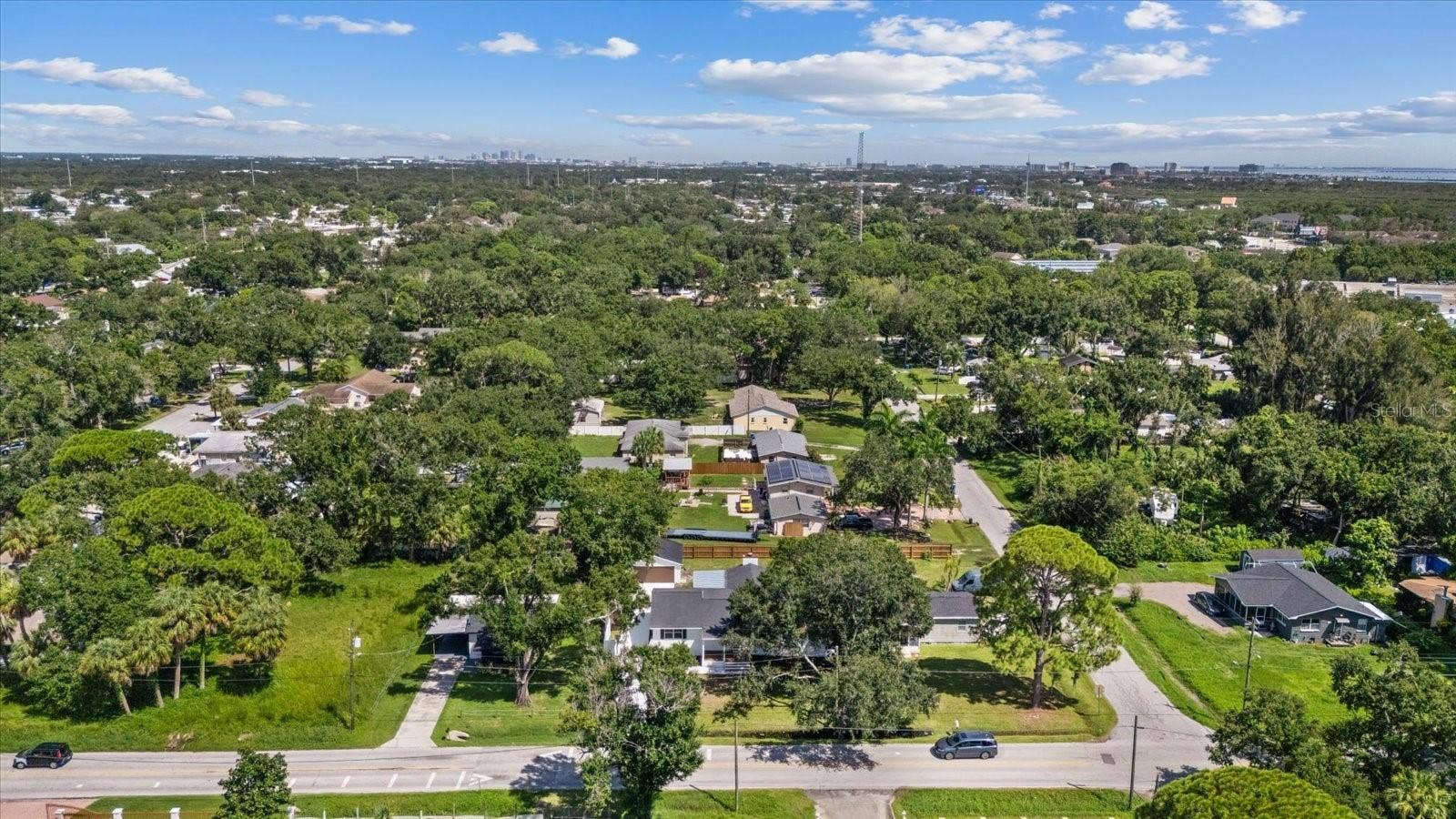 6403 ELLIOT DRIVE, Tampa, FL 33615