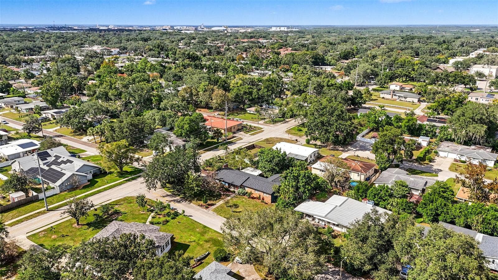 302 PARK RIDGE AVENUE, Temple Terrace, FL 33617 302 PARK RIDGE AVENUE, Temple Terrace, FL 33617