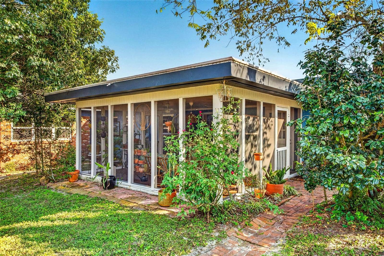 302 PARK RIDGE AVENUE, Temple Terrace, FL 33617 302 PARK RIDGE AVENUE, Temple Terrace, FL 33617