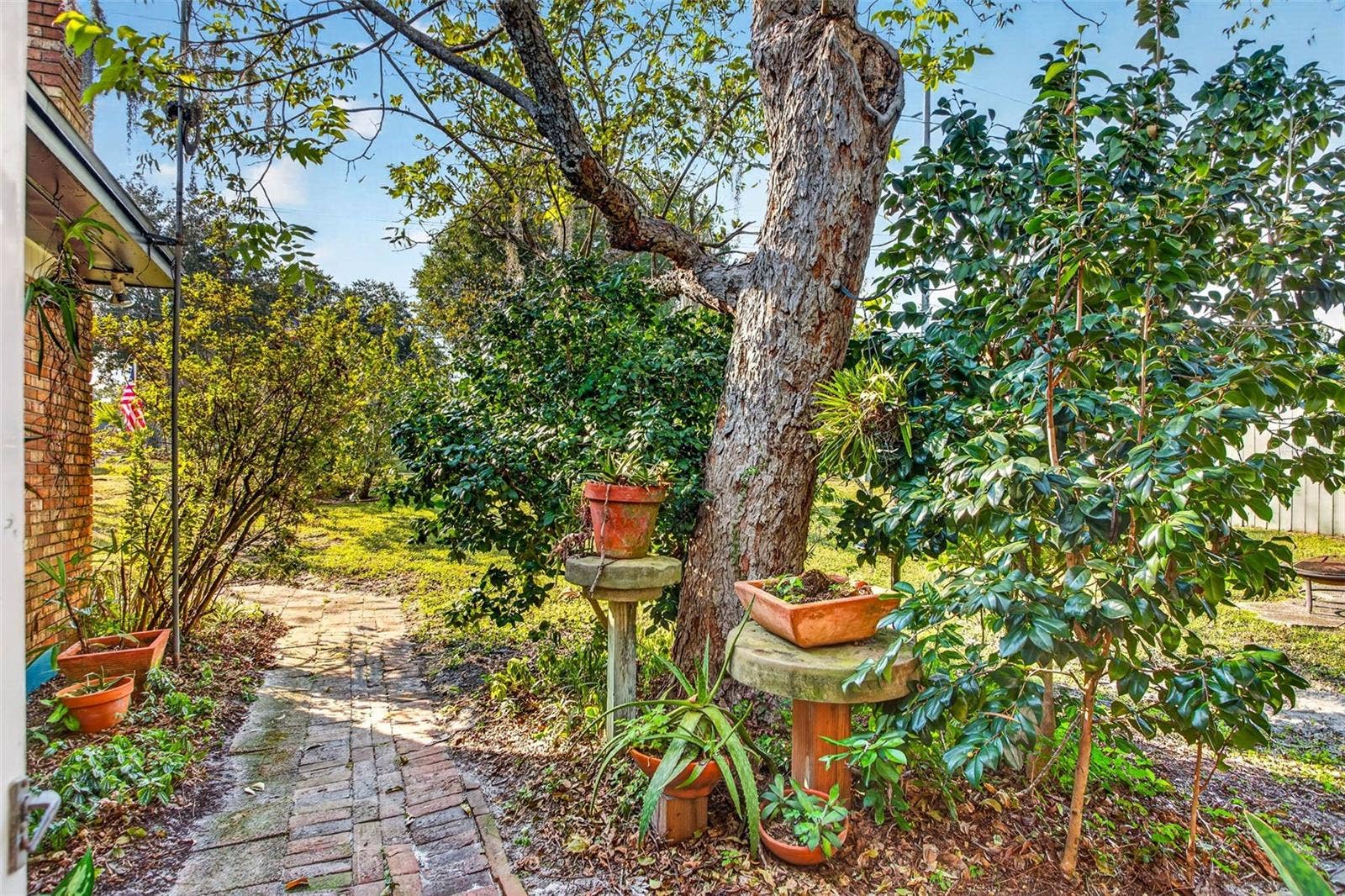 302 PARK RIDGE AVENUE, Temple Terrace, FL 33617 302 PARK RIDGE AVENUE, Temple Terrace, FL 33617