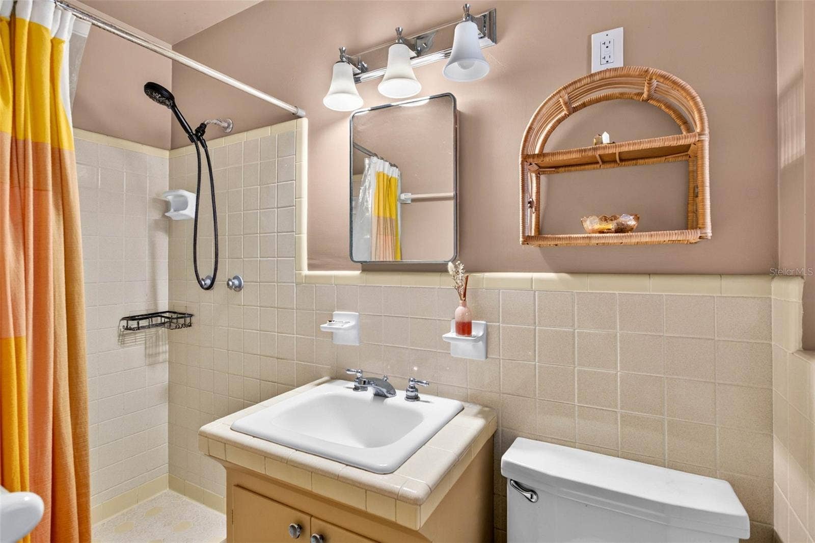 302 PARK RIDGE AVENUE, Temple Terrace, FL 33617 302 PARK RIDGE AVENUE, Temple Terrace, FL 33617