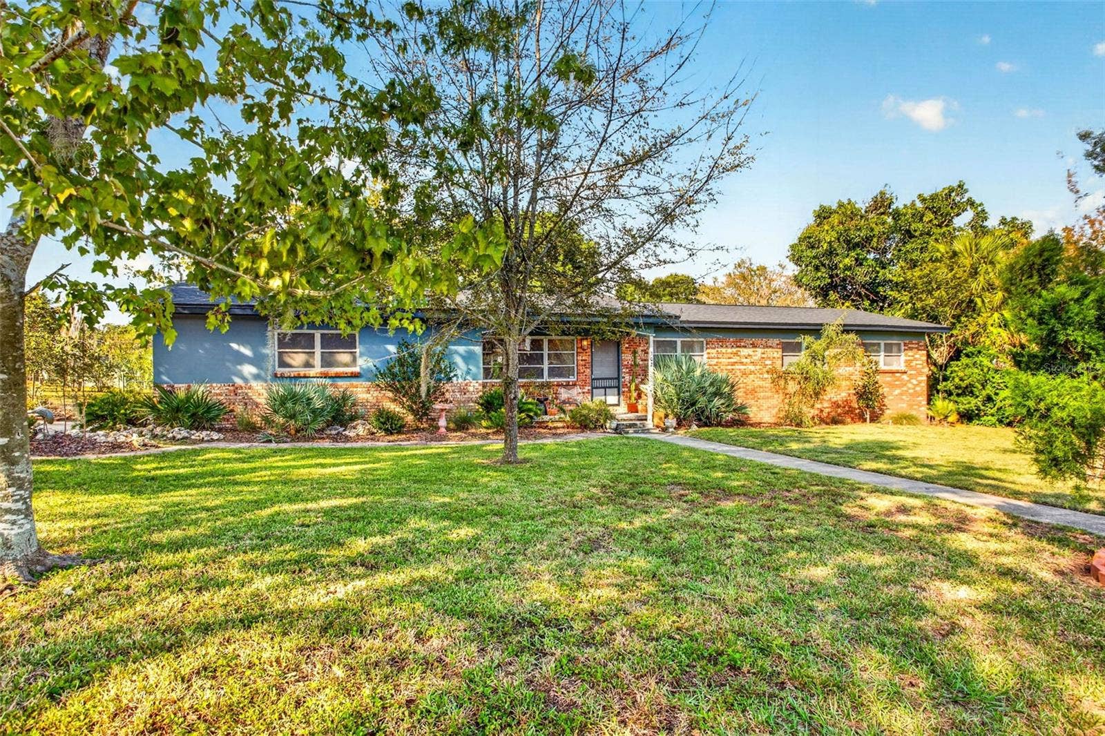 302 PARK RIDGE AVENUE, Temple Terrace, FL 33617 302 PARK RIDGE AVENUE, Temple Terrace, FL 33617