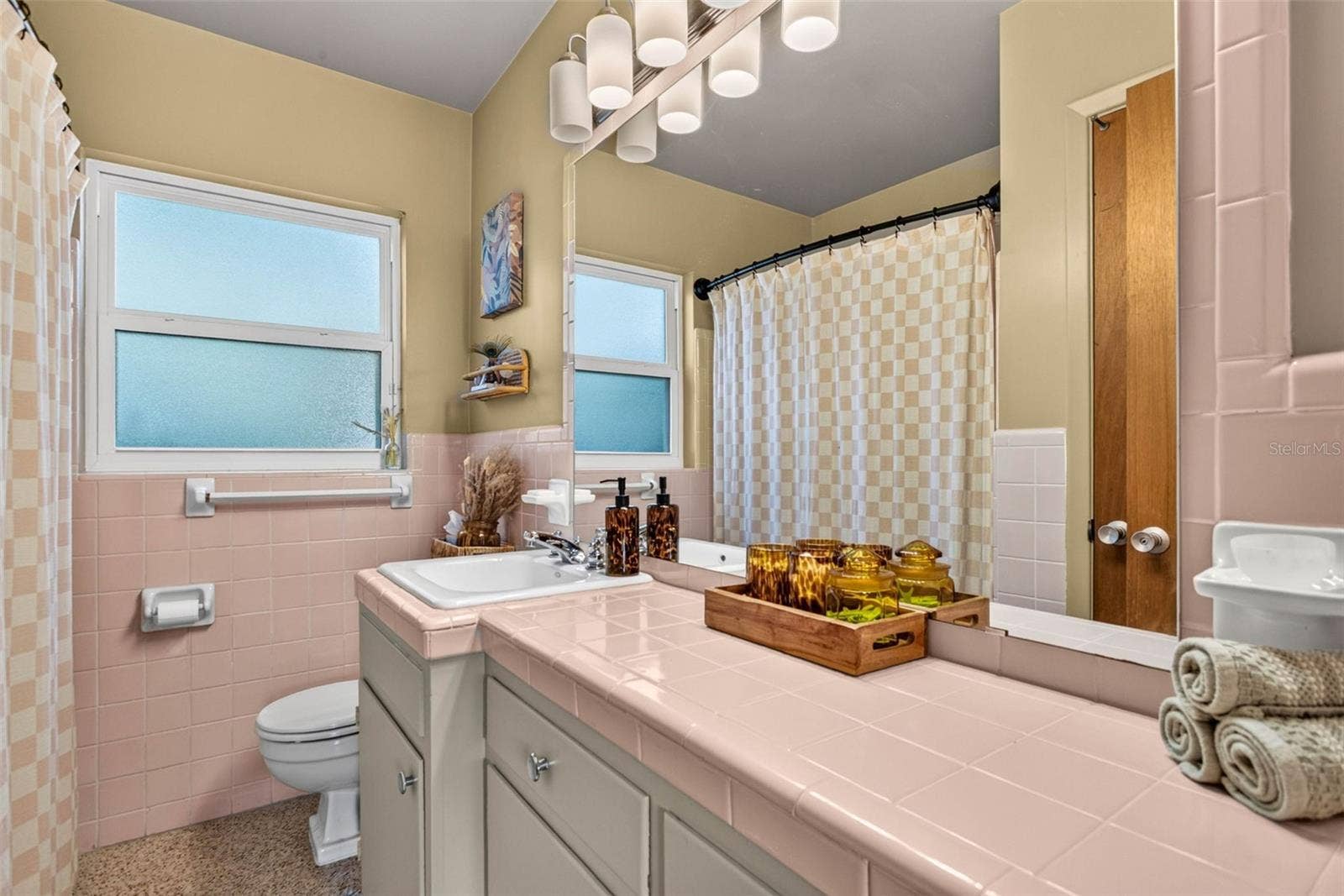 302 PARK RIDGE AVENUE, Temple Terrace, FL 33617 302 PARK RIDGE AVENUE, Temple Terrace, FL 33617