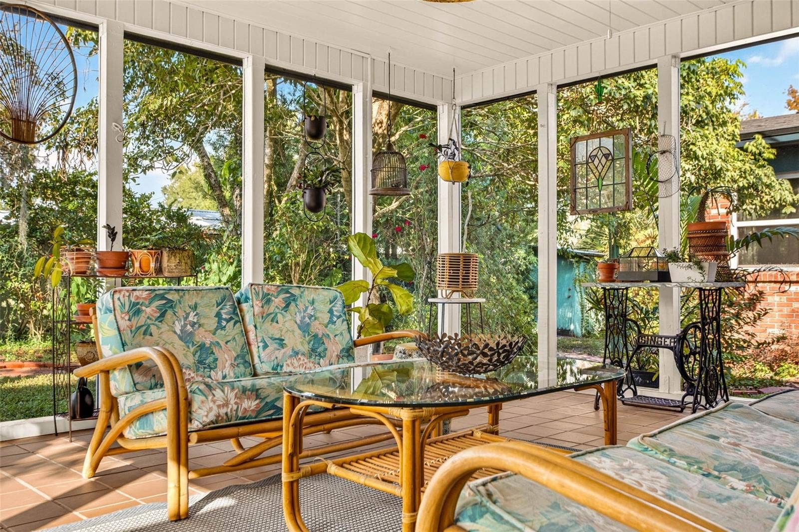302 PARK RIDGE AVENUE, Temple Terrace, FL 33617 302 PARK RIDGE AVENUE, Temple Terrace, FL 33617