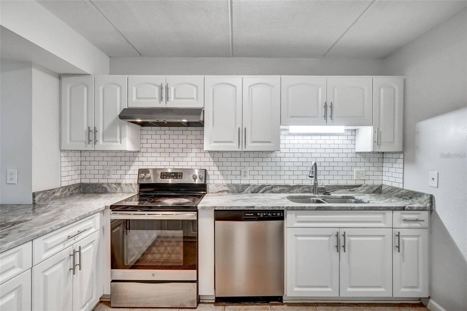 1200 TARPON WOODS BOULEVARD, #P5, Palm Harbor, FL 34685 1200 TARPON WOODS BOULEVARD, #P5, Palm Harbor, FL 34685
