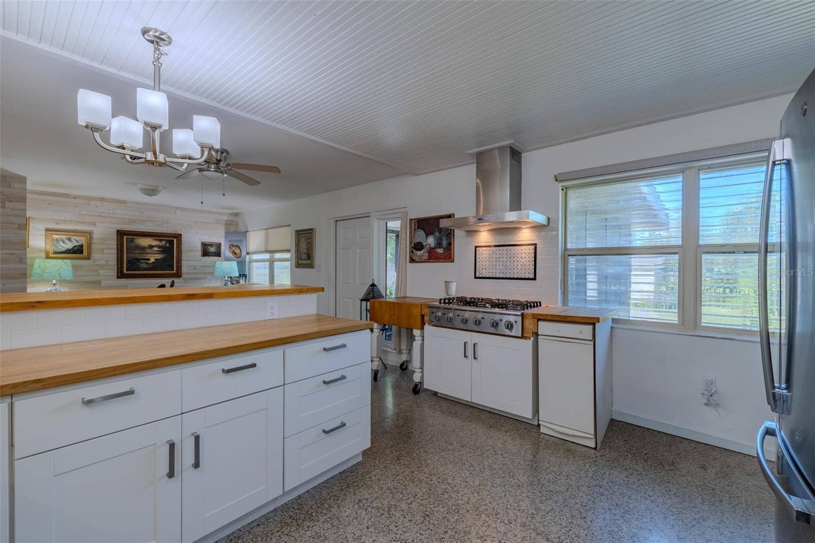 405 2ND STREET SW, Ruskin, FL 33570