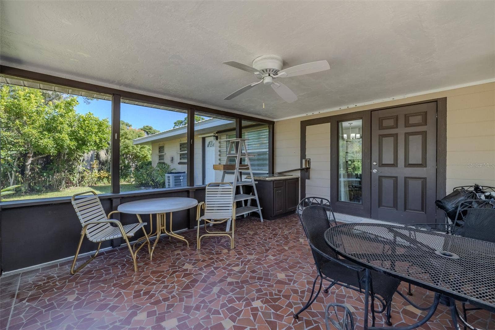 405 2ND STREET SW, Ruskin, FL 33570