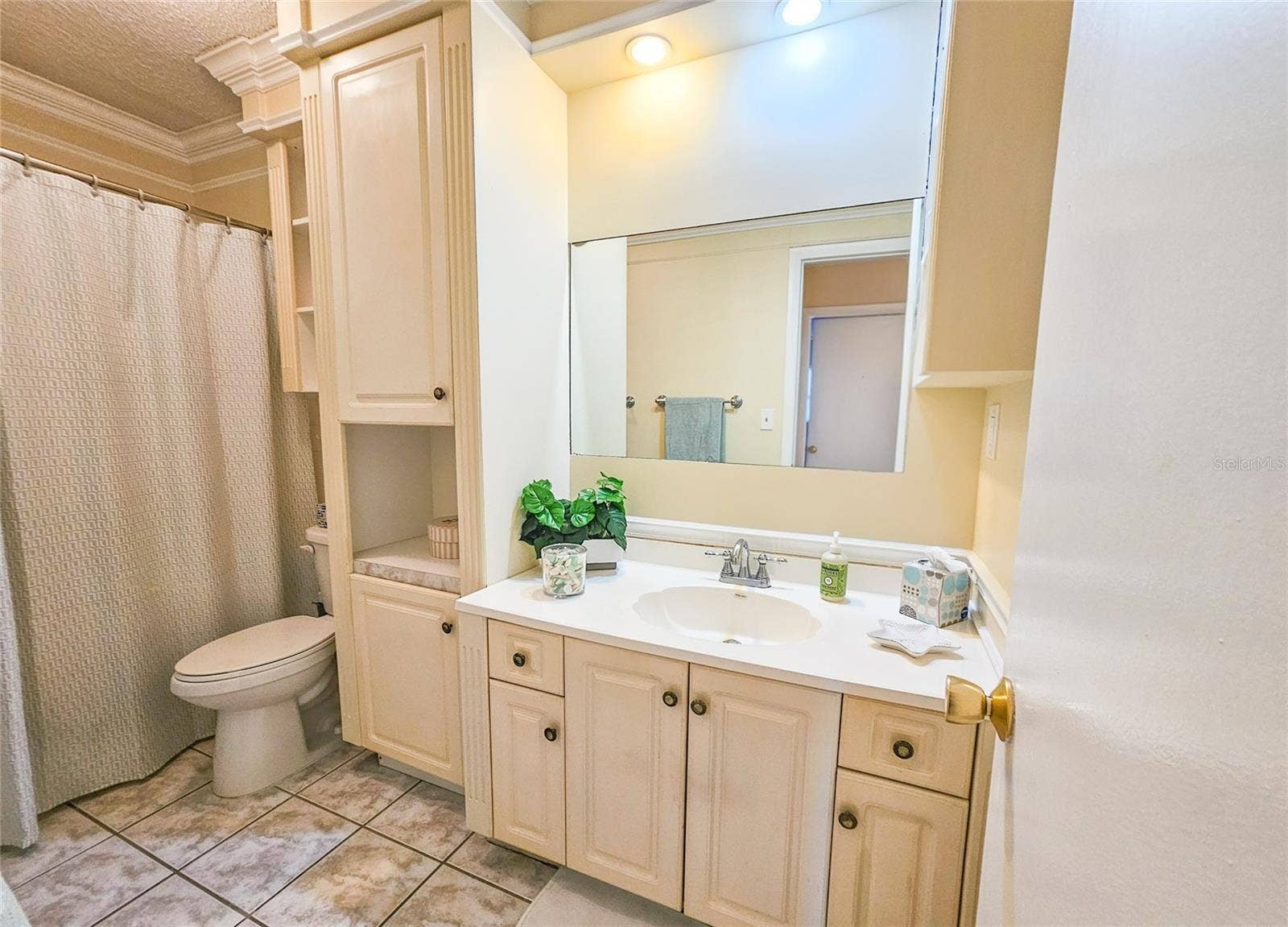 2850 59TH STREET S, #112, Gulfport, FL 33707 Bathroom Area.