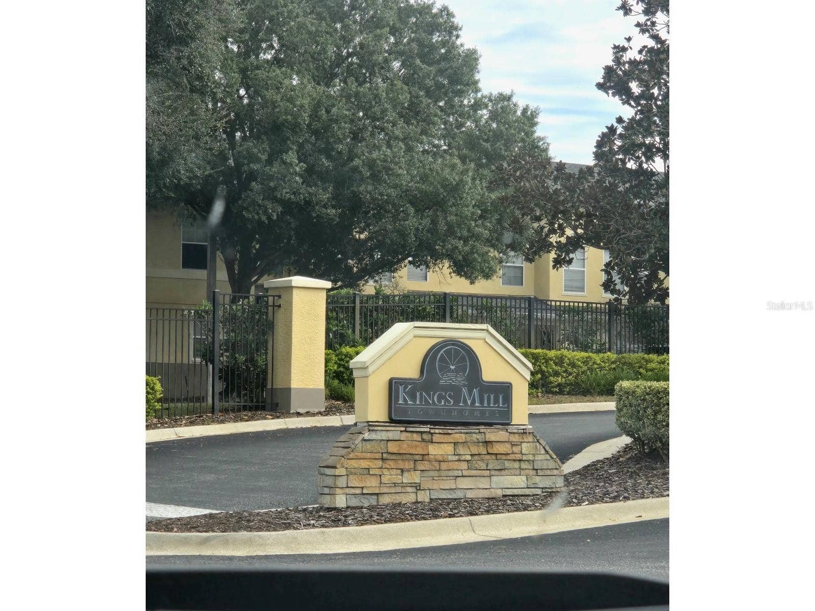 3438 CASTLE STONE CT, Valrico, FL 33594 Gated Community