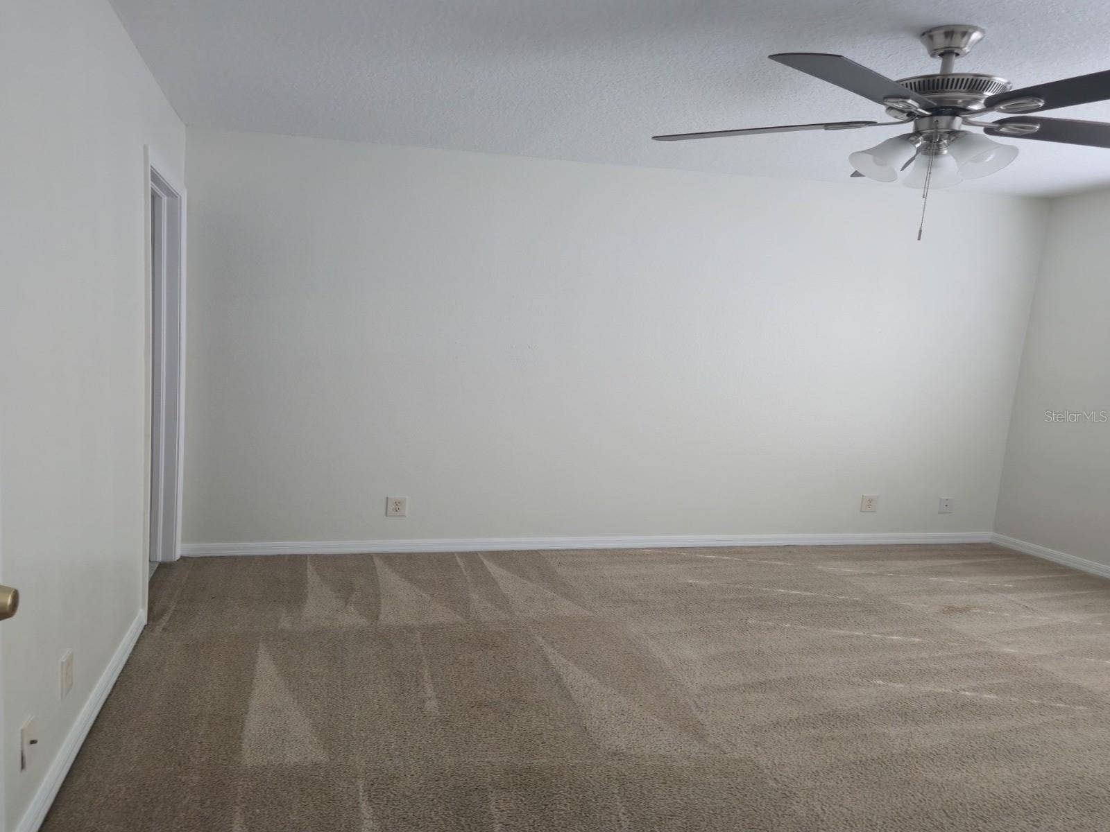 3438 CASTLE STONE CT, Valrico, FL 33594 3438 CASTLE STONE CT, Valrico, FL 33594