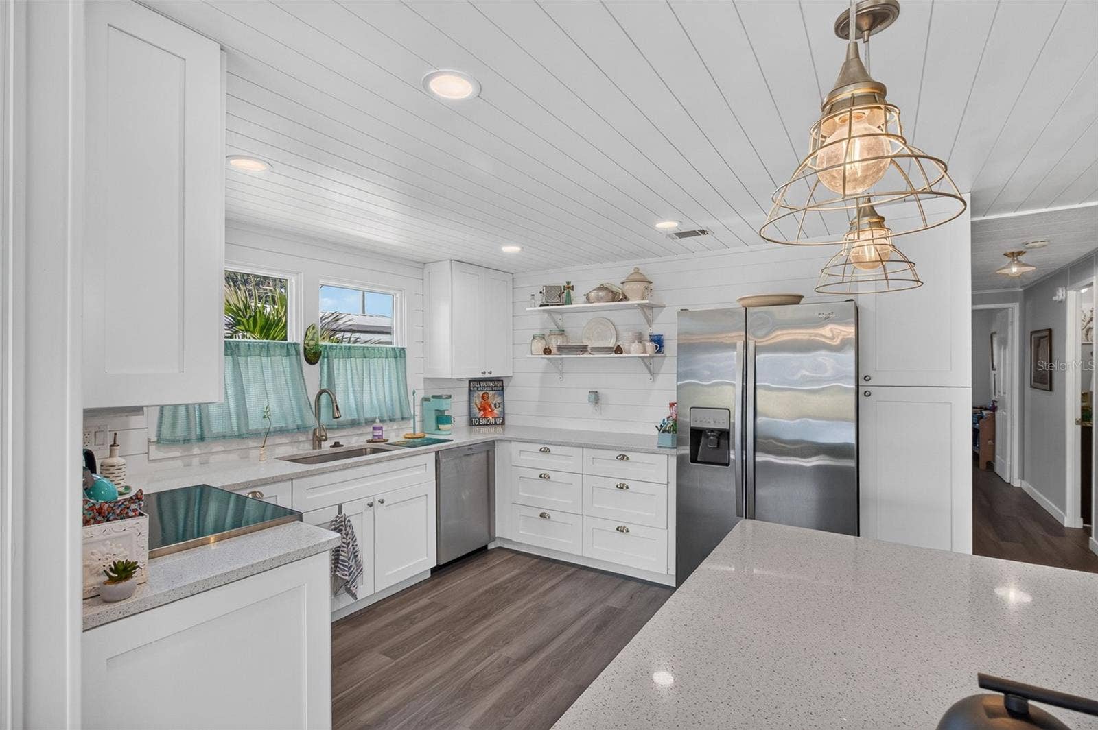 176 CLUBVIEW DRIVE, #3, Safety Harbor, FL 34695 176 CLUBVIEW DRIVE, #3, Safety Harbor, FL 34695