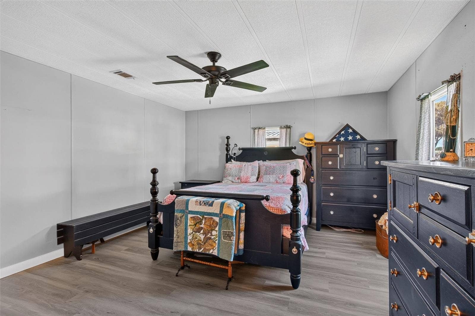 176 CLUBVIEW DRIVE, #3, Safety Harbor, FL 34695 176 CLUBVIEW DRIVE, #3, Safety Harbor, FL 34695