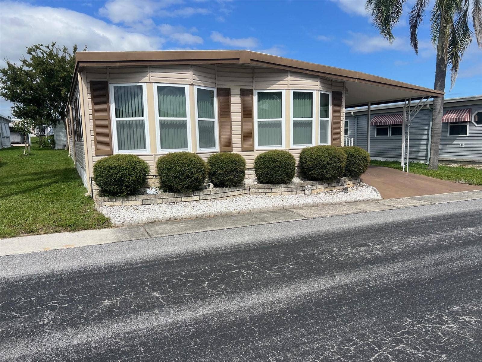 770 ROYAL PALM CIRCLE, Largo, FL 33778 770 ROYAL PALM CIRCLE, Largo, FL 33778