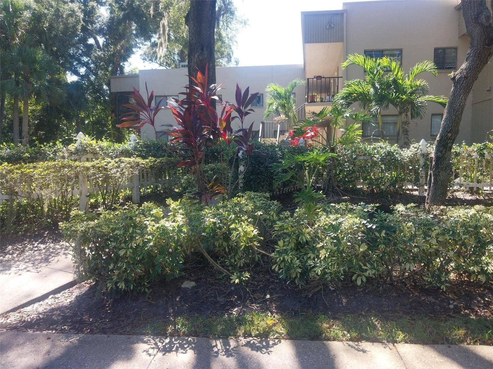 Sidewalk from Parking Space to Unit!