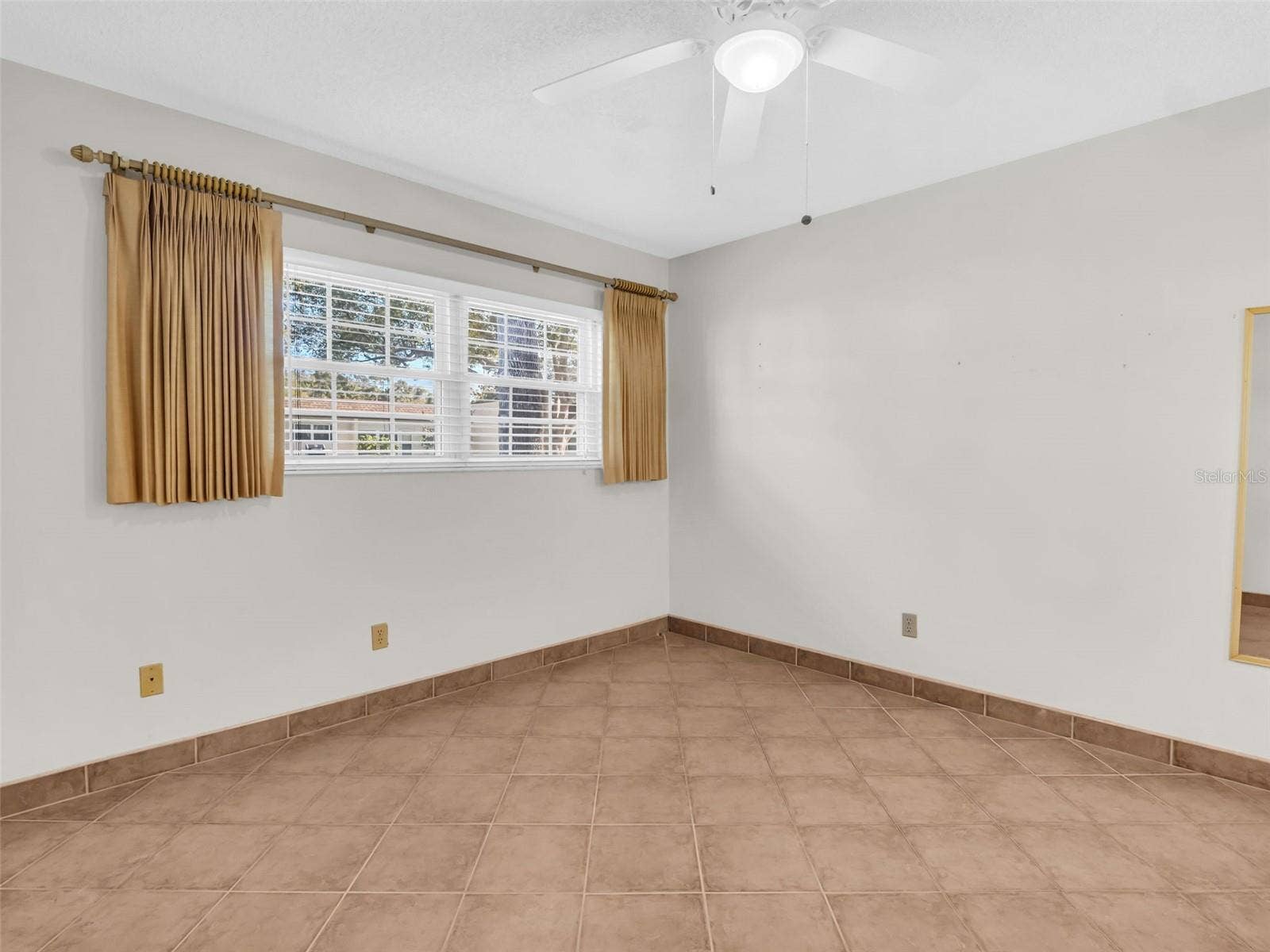 3109 MISSION GROVE DRIVE, #D, Palm Harbor, FL 34684 3109 MISSION GROVE DRIVE, #D, Palm Harbor, FL 34684