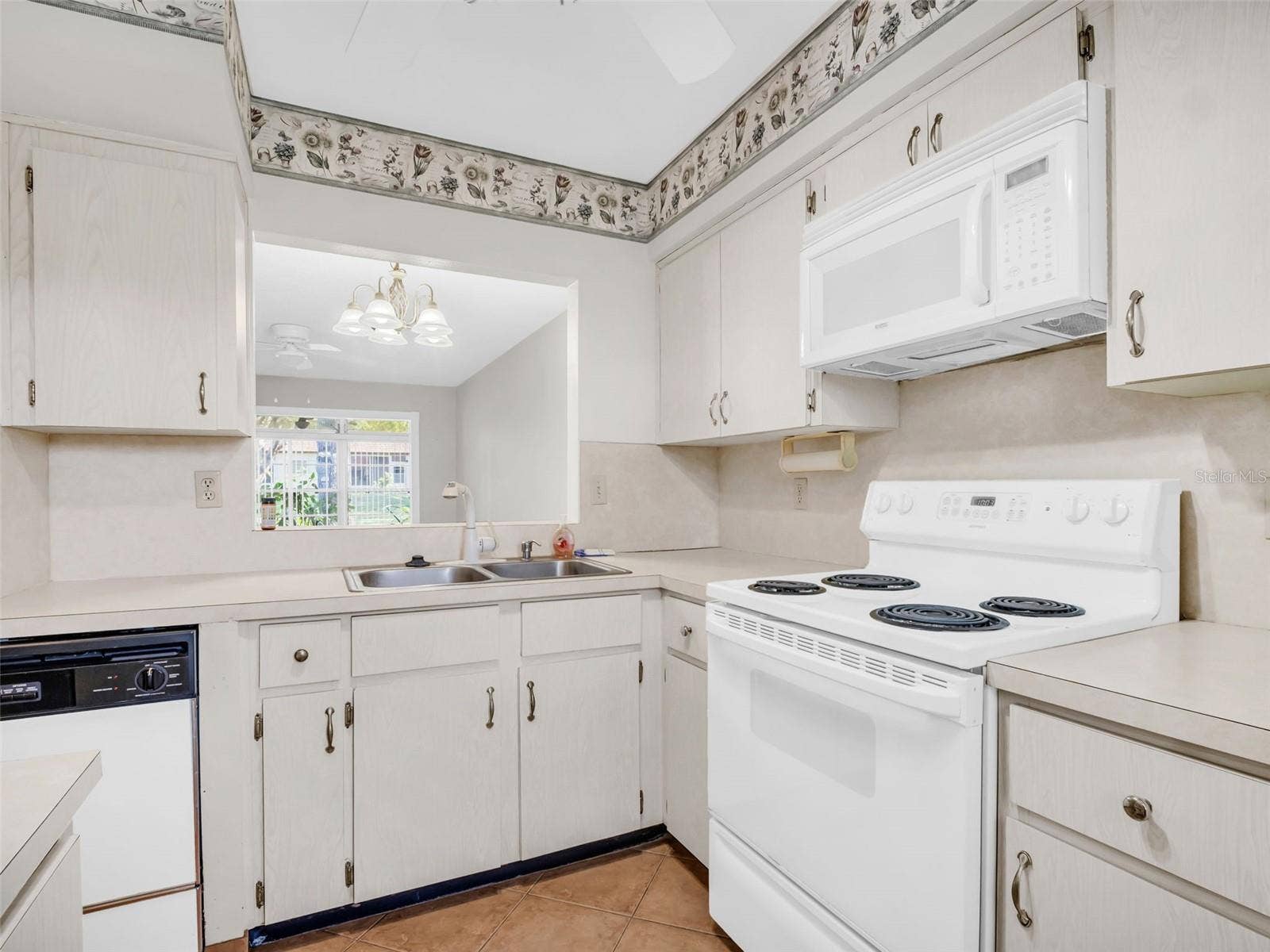 3109 MISSION GROVE DRIVE, #D, Palm Harbor, FL 34684 3109 MISSION GROVE DRIVE, #D, Palm Harbor, FL 34684