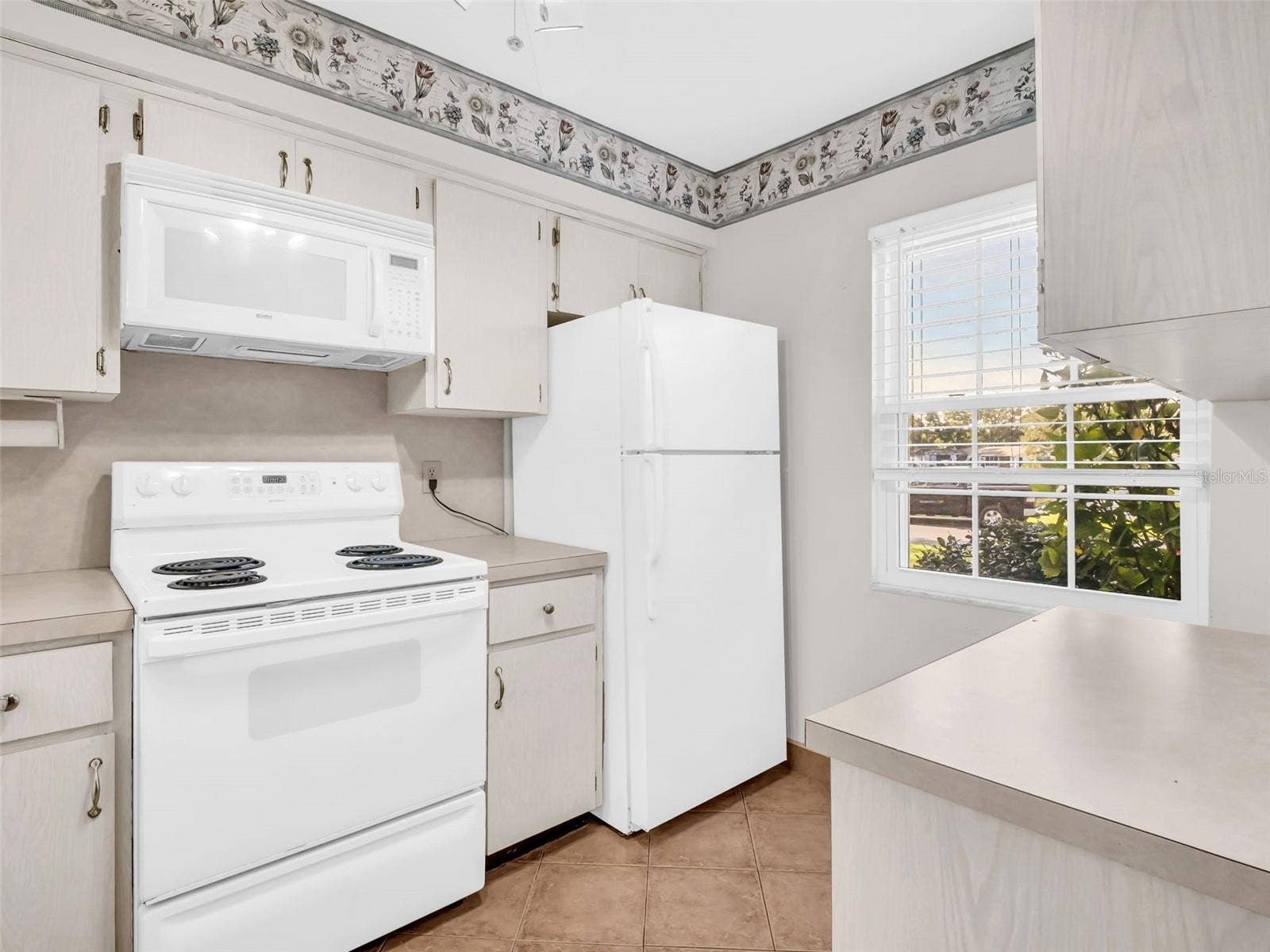 3109 MISSION GROVE DRIVE, #D, Palm Harbor, FL 34684 3109 MISSION GROVE DRIVE, #D, Palm Harbor, FL 34684