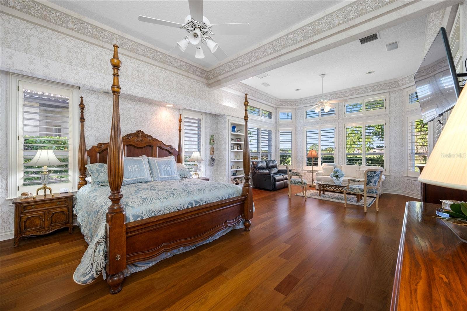 7885 BAYOU CLUB BOULEVARD, Seminole, FL 33777 7885 BAYOU CLUB BOULEVARD, Seminole, FL 33777