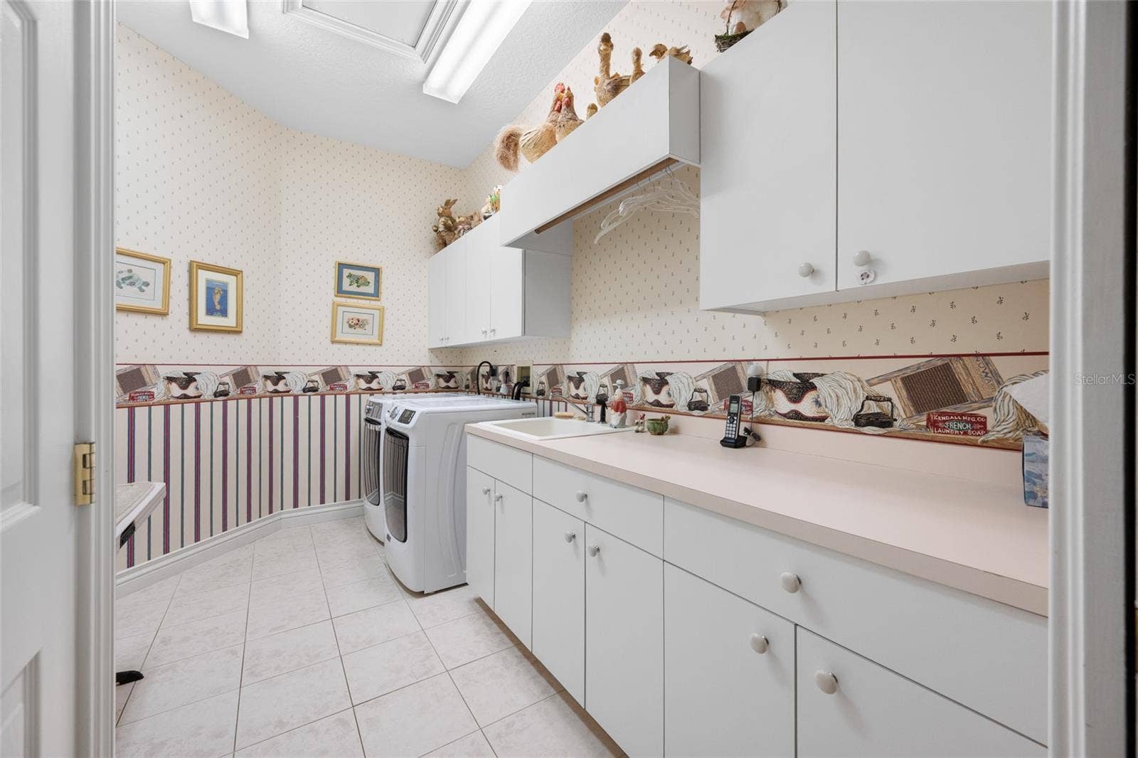 7885 BAYOU CLUB BOULEVARD, Seminole, FL 33777 7885 BAYOU CLUB BOULEVARD, Seminole, FL 33777