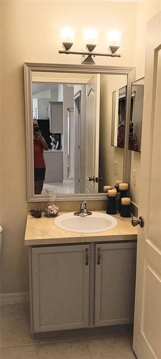 6940 EXETER PARK PLACE, Apollo Beach, FL 33572 6940 EXETER PARK PLACE, Apollo Beach, FL 33572