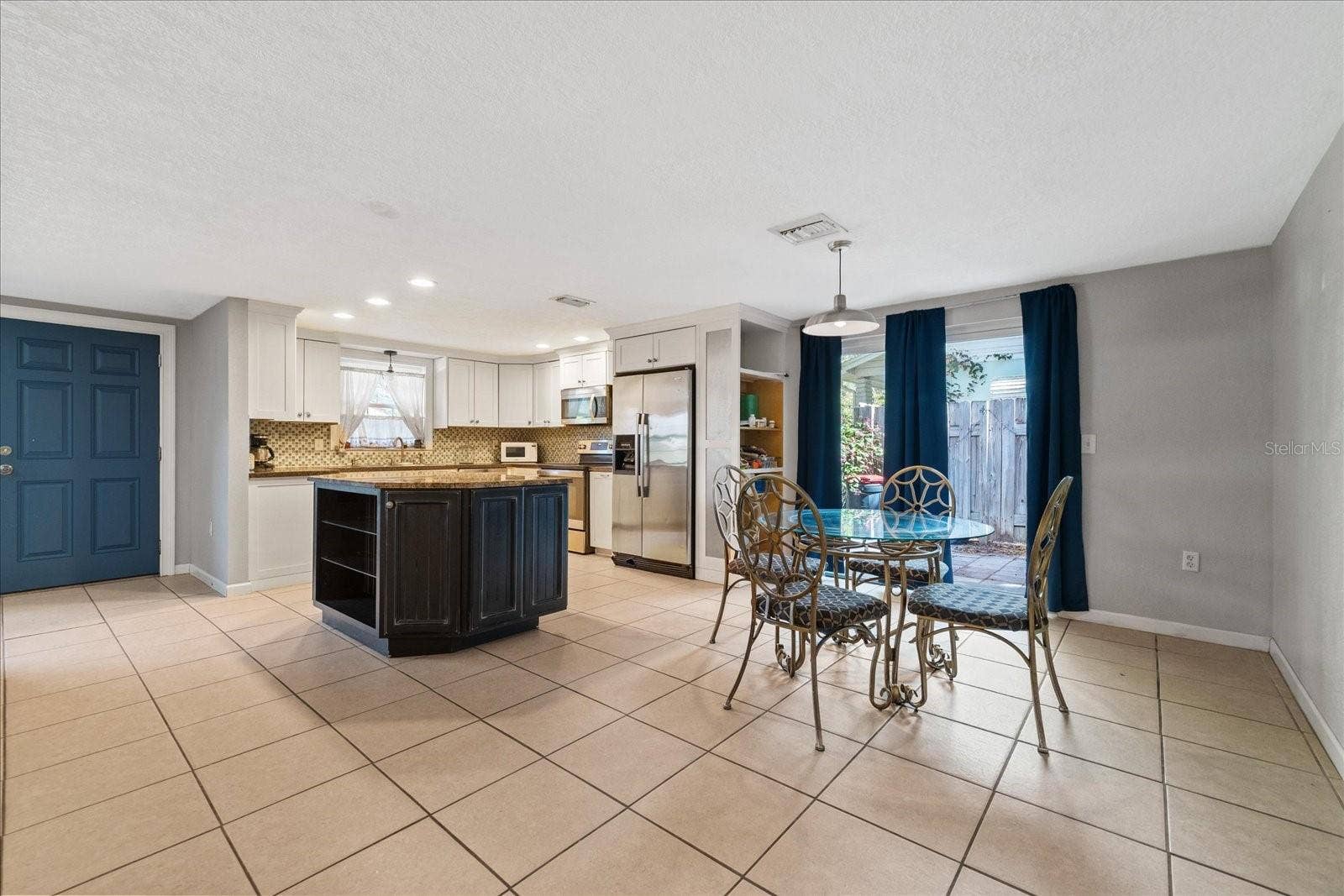 Sliding Glass Doors to Private Side Patio