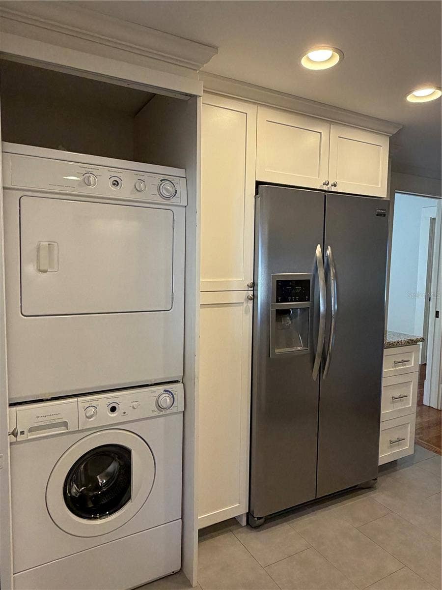 3205 W SAN CARLOS STREET, #1, Tampa, FL 33629 Washer/Dryer