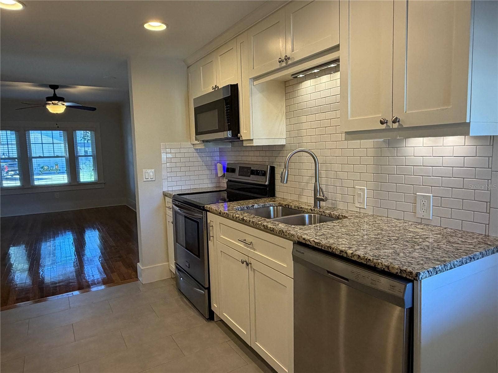 3205 W SAN CARLOS STREET, #1, Tampa, FL 33629 Kitchen