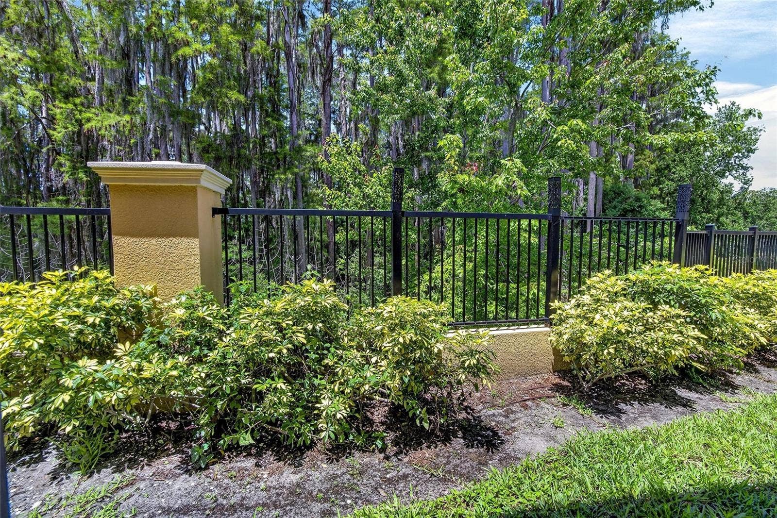 750 GRAND CYPRESS LANE, Tarpon Springs, FL 34689