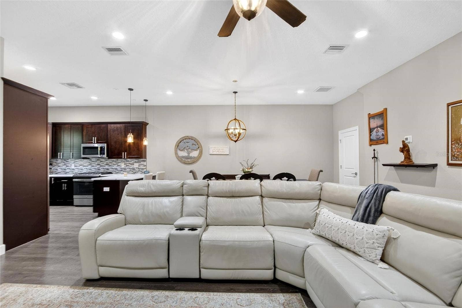 750 GRAND CYPRESS LANE, Tarpon Springs, FL 34689