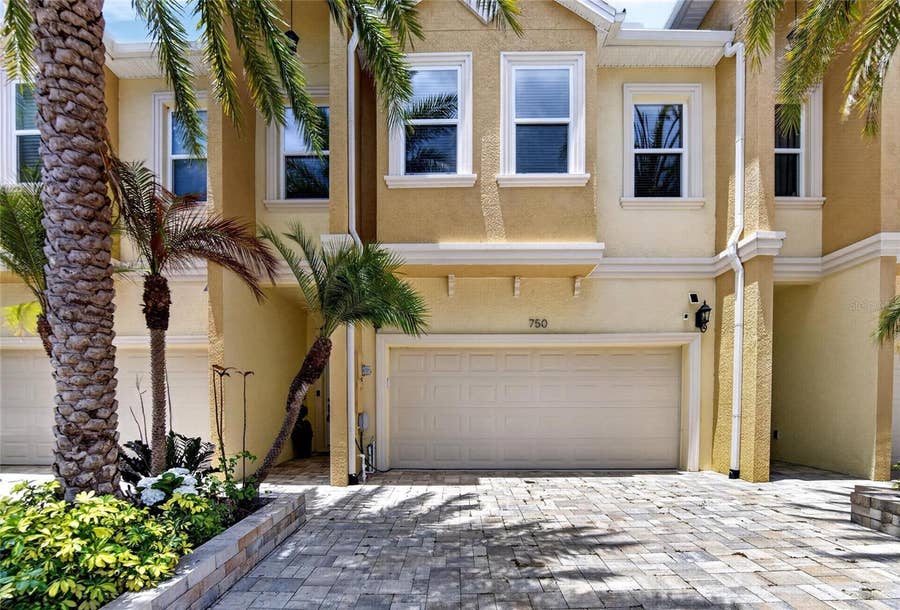 Property photo for 750 GRAND CYPRESS LANE, Tarpon Springs, FL