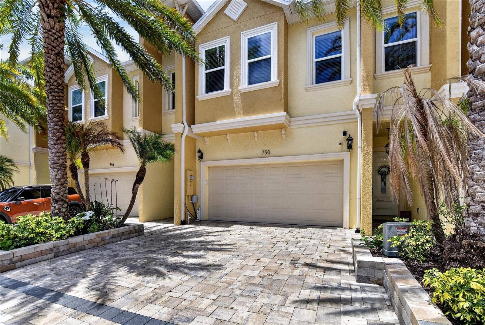 750 GRAND CYPRESS LANE, Tarpon Springs, FL 34689