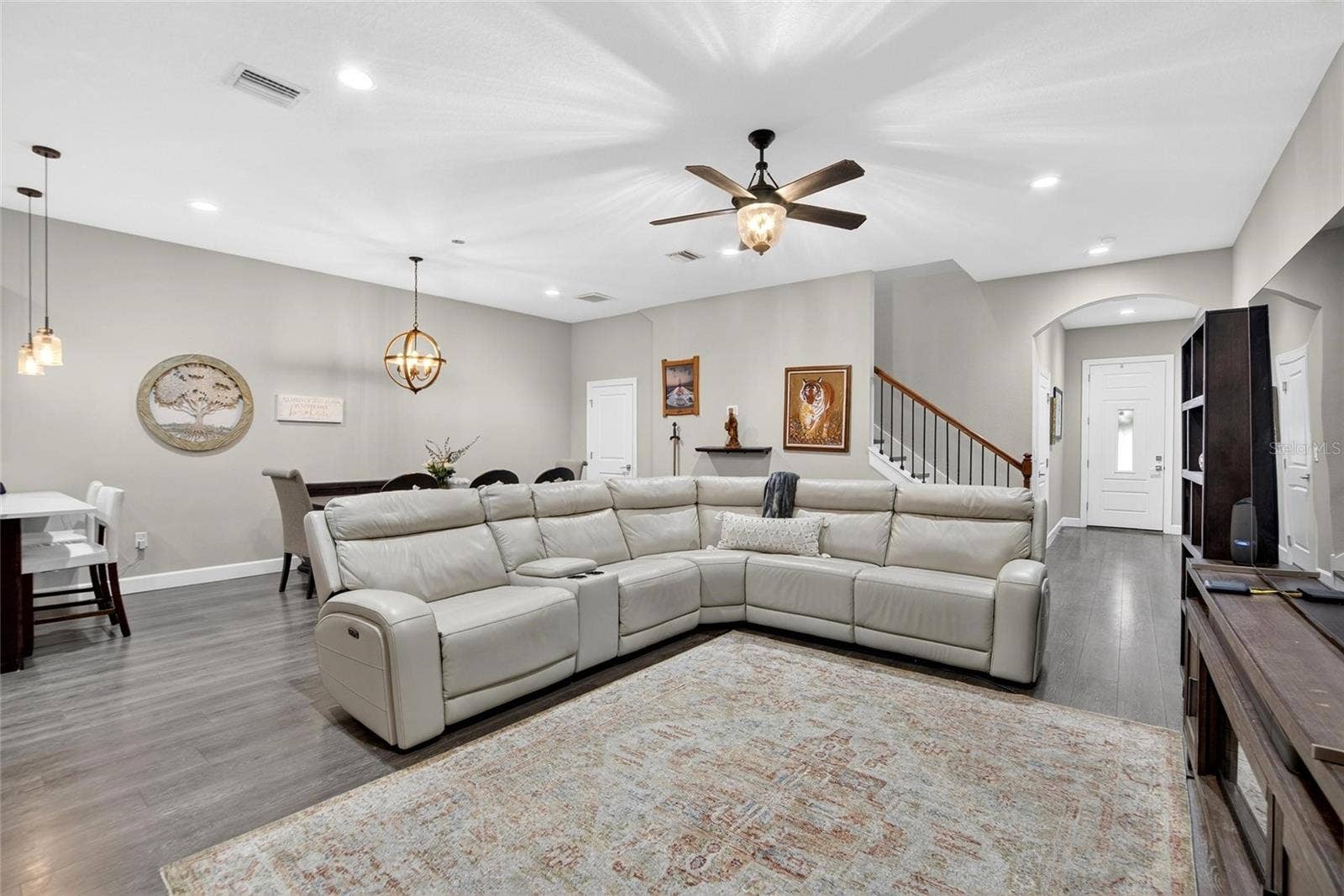 750 GRAND CYPRESS LANE, Tarpon Springs, FL 34689