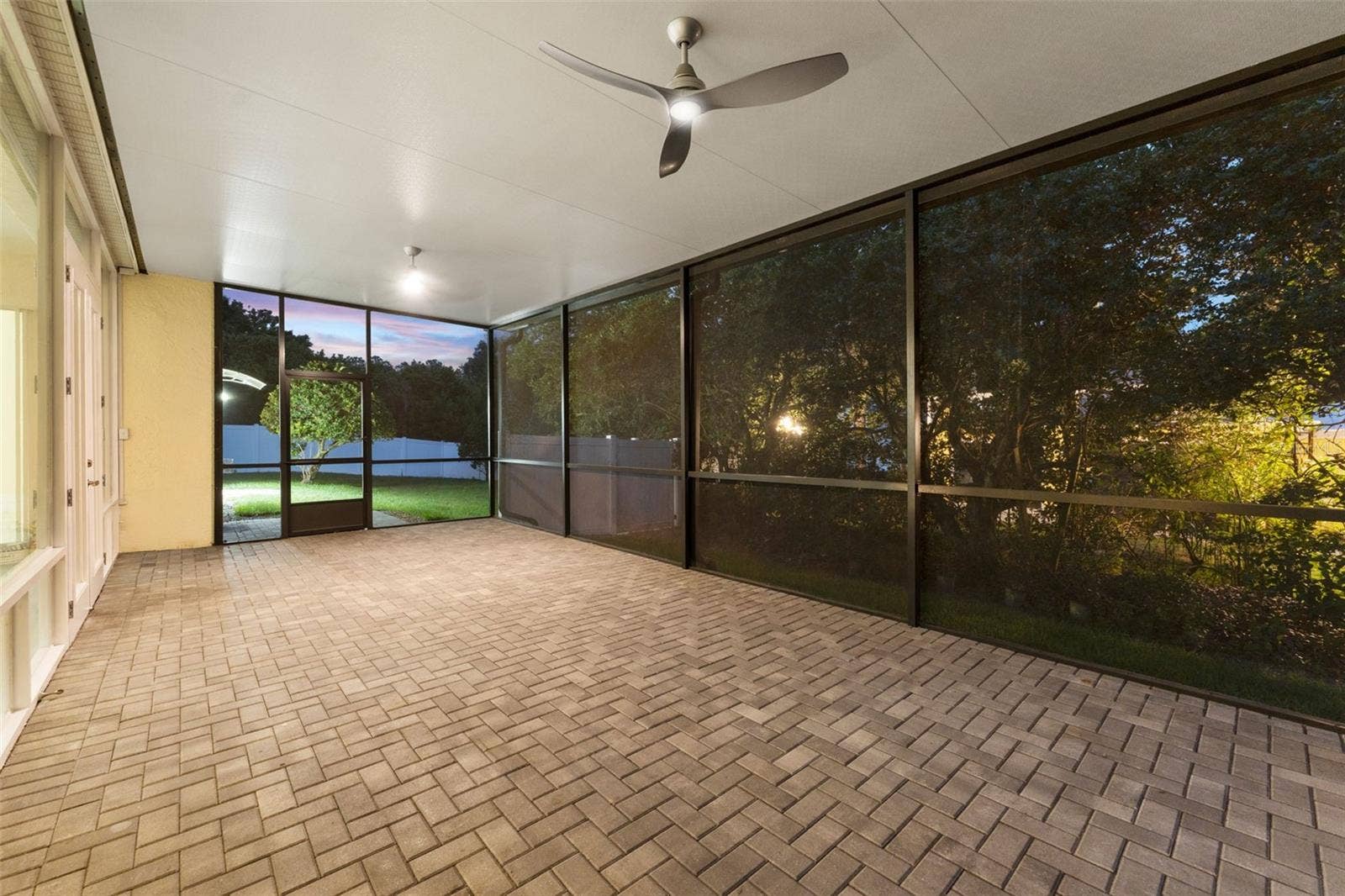 10310 CARROLL COVE PLACE, Tampa, FL 33612