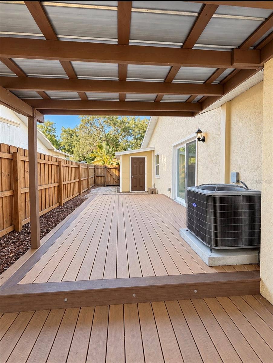 1231 ROSEWOOD STREET, Largo, FL 33770 entertainment deck