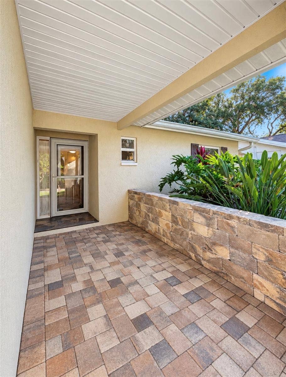 1231 ROSEWOOD STREET, Largo, FL 33770 Paver foyer