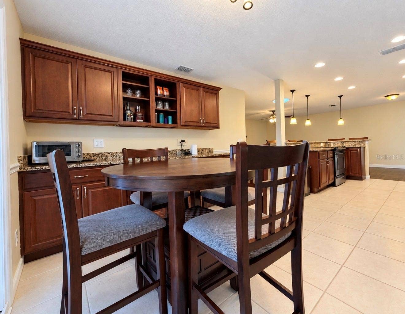 1231 ROSEWOOD STREET, Largo, FL 33770 Dining