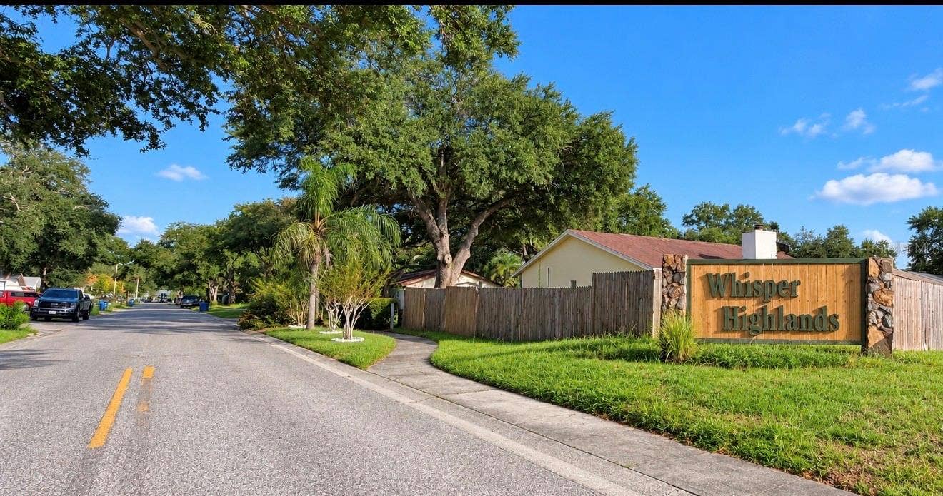1231 ROSEWOOD STREET, Largo, FL 33770 Entrance to Neighborhood