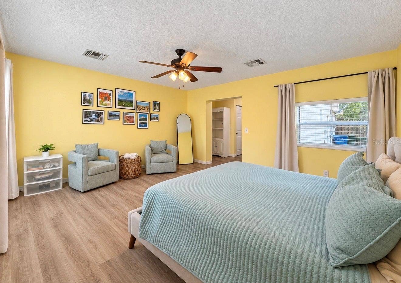 1231 ROSEWOOD STREET, Largo, FL 33770 Primary bedroom