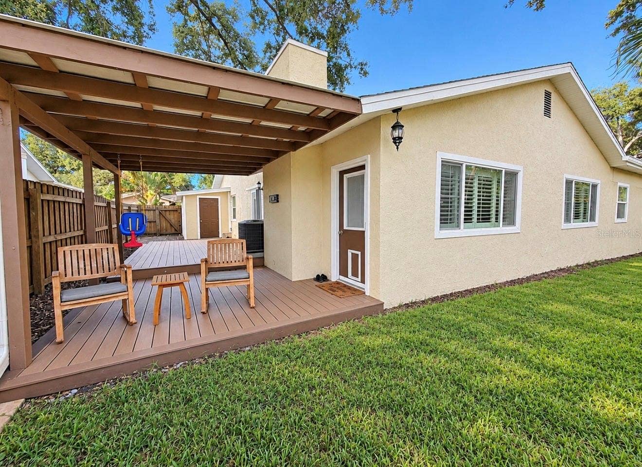 1231 ROSEWOOD STREET, Largo, FL 33770 side deck
