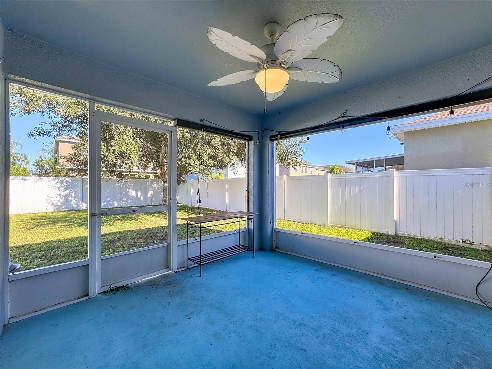 10852 STANDING STONE DRIVE, Wimauma, FL 33598 Enclosed Lanai