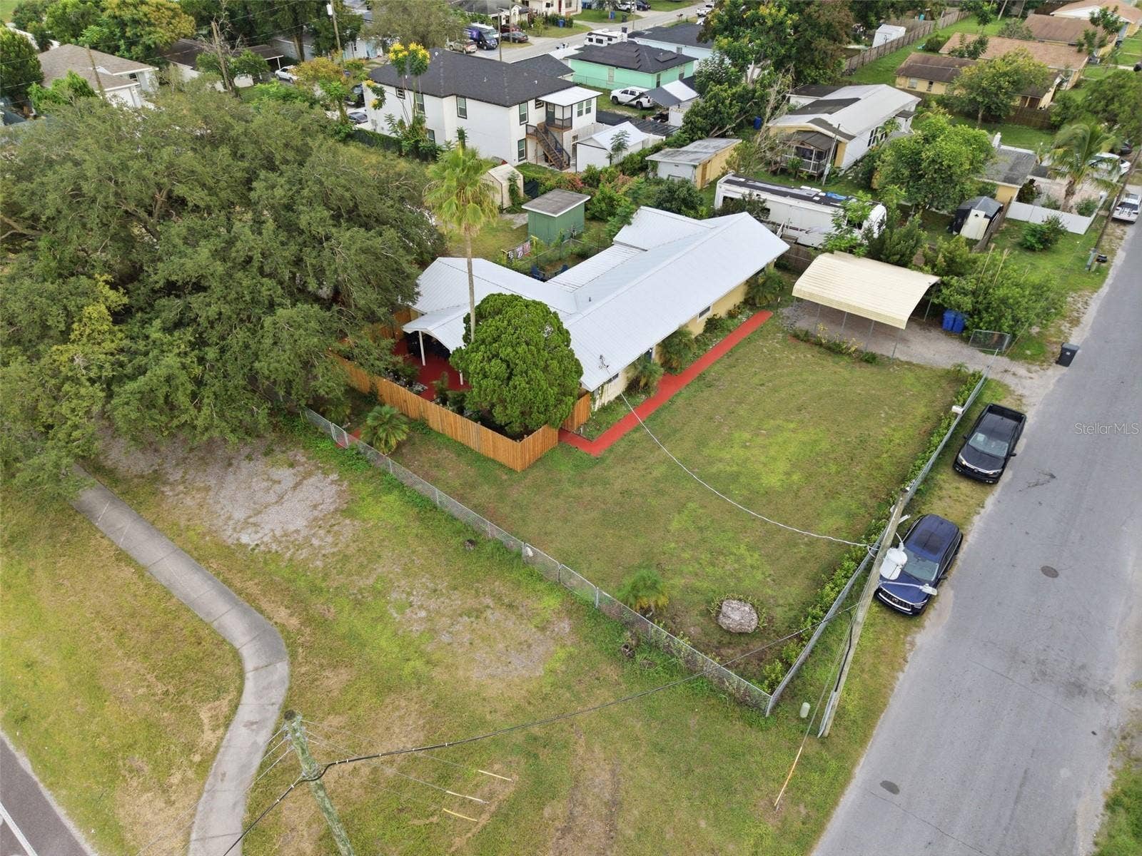3823 N 56TH STREET, Tampa, FL 33619 3823 N 56TH STREET, Tampa, FL 33619