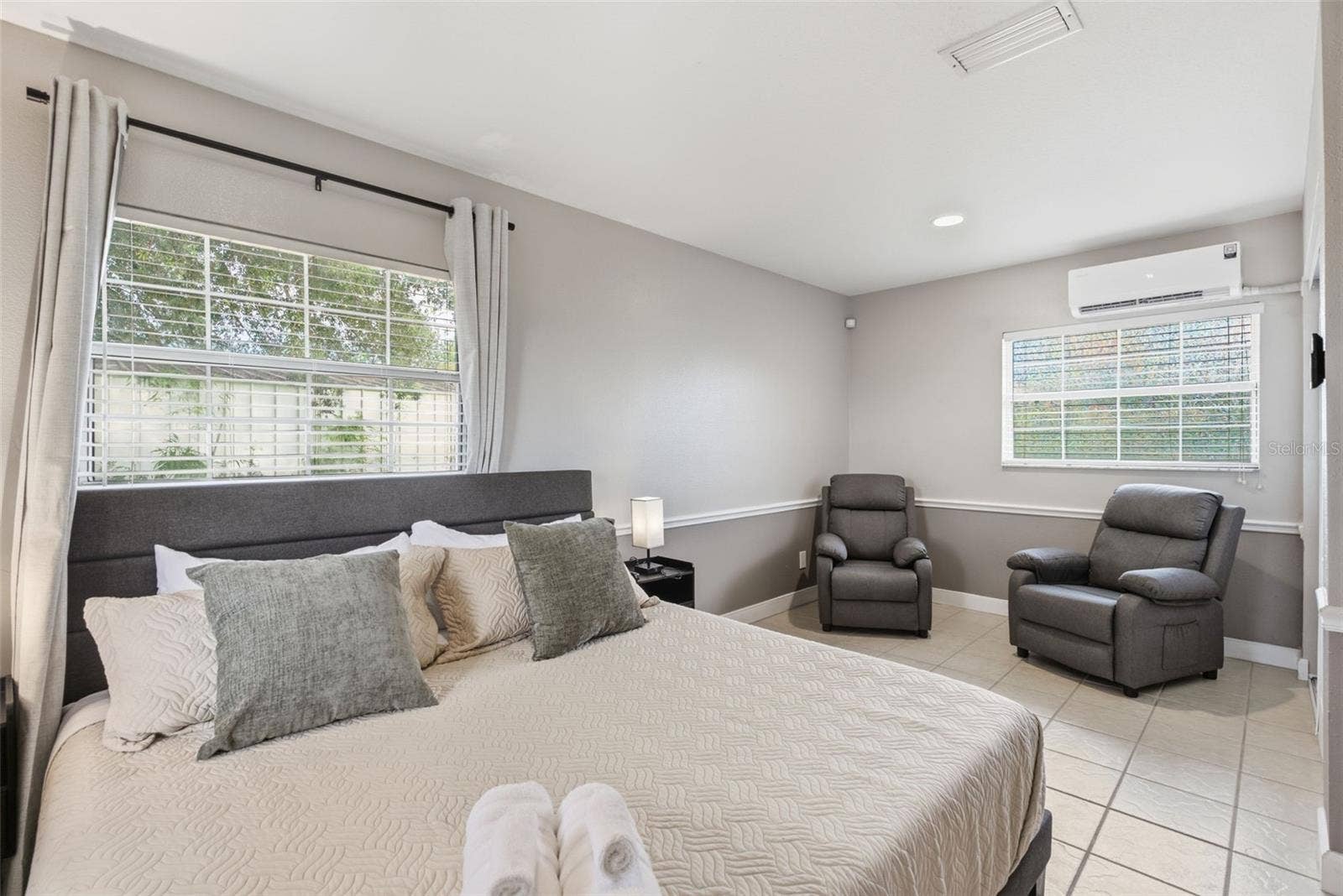 3823 N 56TH STREET, Tampa, FL 33619 3823 N 56TH STREET, Tampa, FL 33619