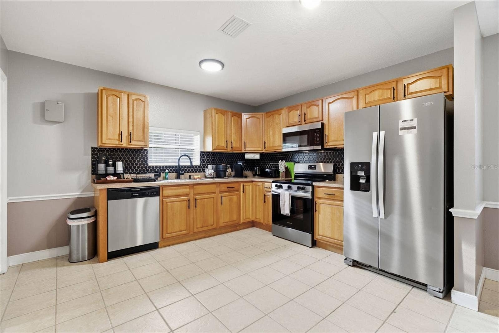 3823 N 56TH STREET, Tampa, FL 33619 3823 N 56TH STREET, Tampa, FL 33619