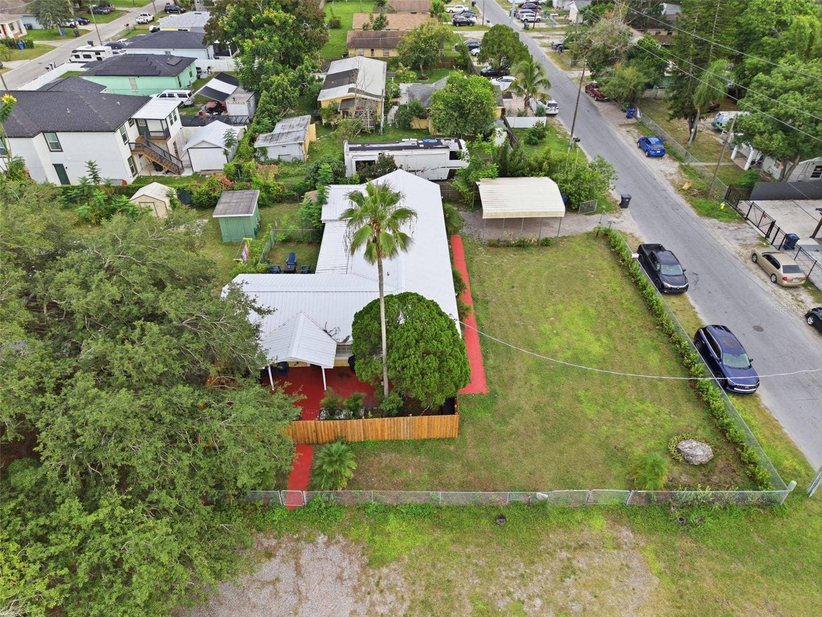 3823 N 56TH STREET, Tampa, FL 33619 3823 N 56TH STREET, Tampa, FL 33619