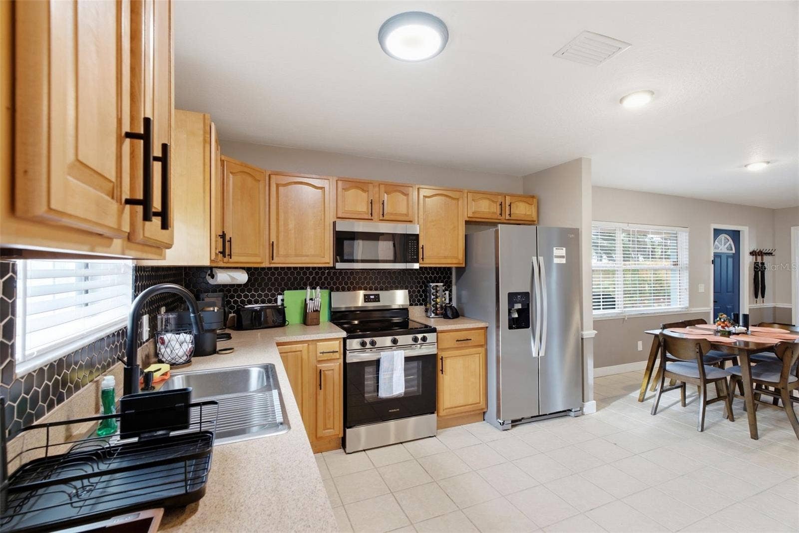 3823 N 56TH STREET, Tampa, FL 33619 3823 N 56TH STREET, Tampa, FL 33619