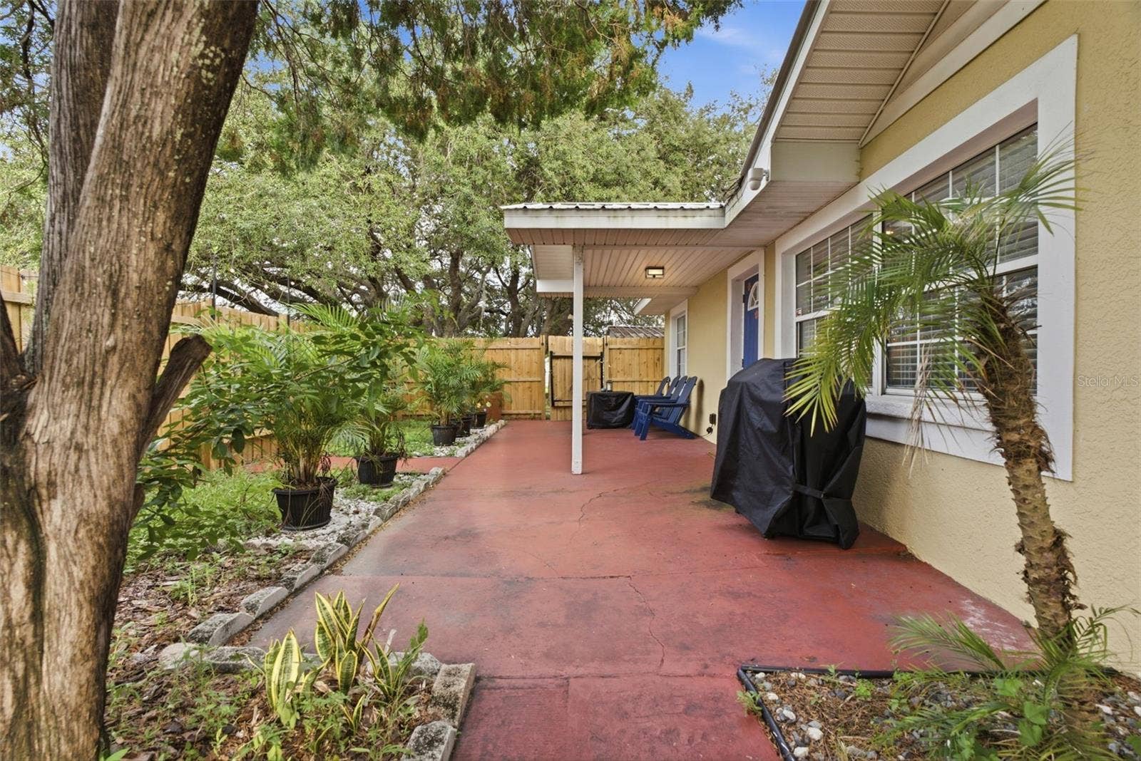 3823 N 56TH STREET, Tampa, FL 33619 3823 N 56TH STREET, Tampa, FL 33619