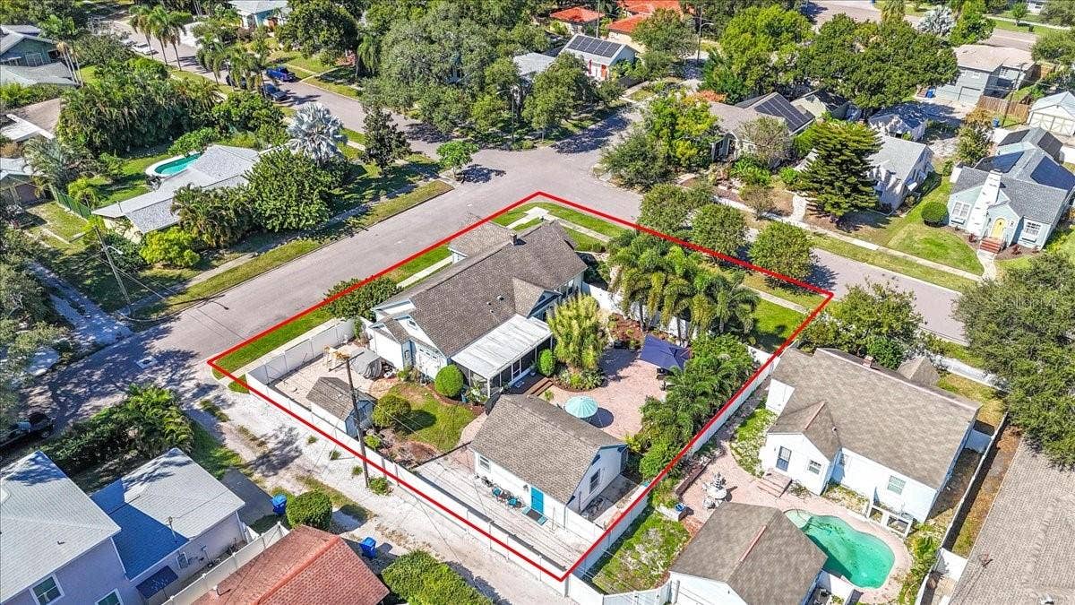 2890 8TH AVENUE N, St Petersburg, FL 33713 2890 8TH AVENUE N, St Petersburg, FL 33713