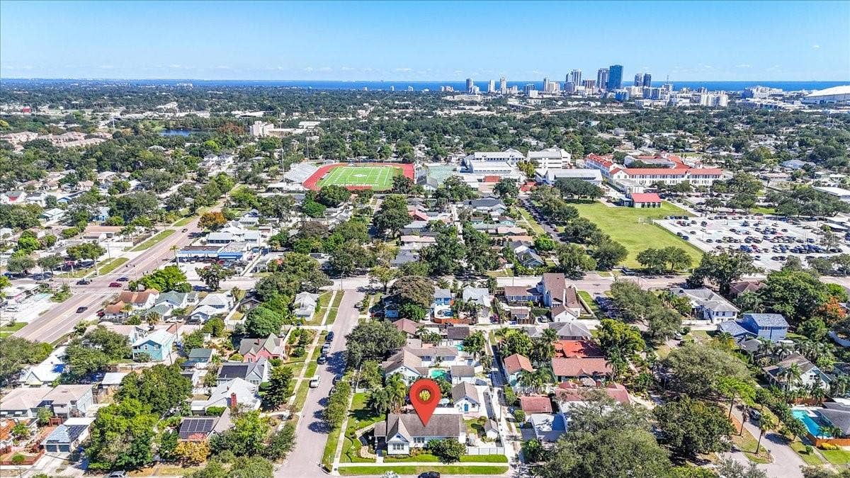 2890 8TH AVENUE N, St Petersburg, FL 33713 2890 8TH AVENUE N, St Petersburg, FL 33713